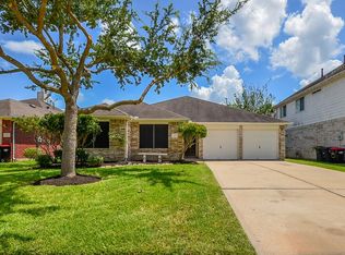 16415 Eaglewood Shadow Dr, Houston, TX 77083