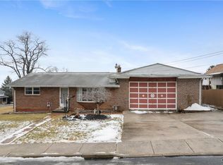 315 W Mountain Rd, Allentown, PA 18103