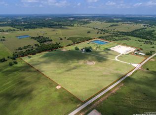 2501 Emil Blank Rd, Yoakum, TX 77995