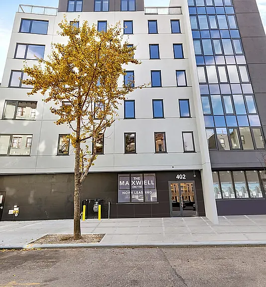 402 E 118th St #3C — Photo 1