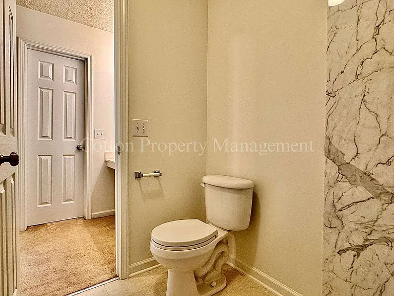 7408 Bluestone Ct — Photo 27