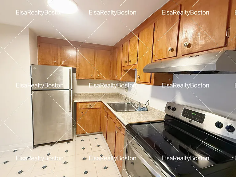 39 Montvale Ave #6 — Photo 4