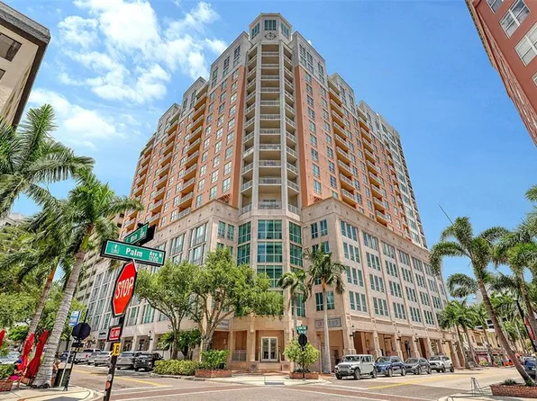 1350 Main St, Sarasota, FL