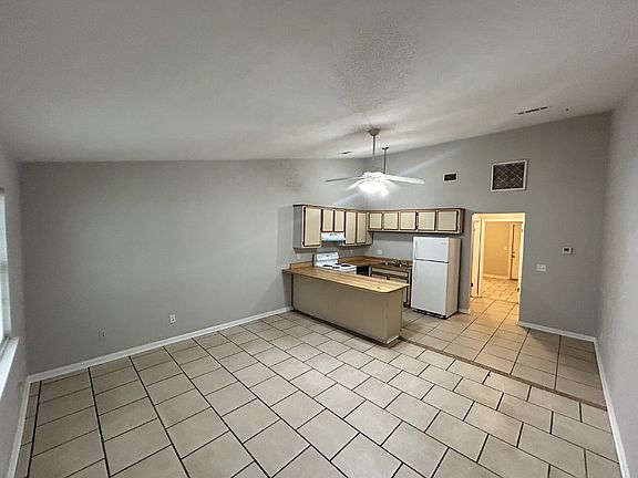 5th image of 1254 Continental Ct