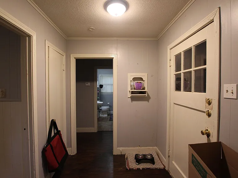 2104 Sunnybrook Dr — Photo 6