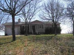 345 Hickory Dr, Startex, SC 29377