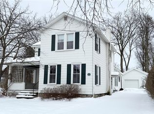 458 N Seward Ave, Auburn, NY 13021