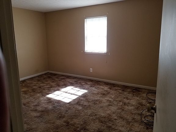 3rd image of 3414 Burkland Blvd #9