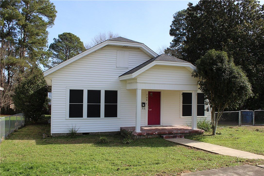 708 Center St, Minden, LA 71055 Zillow