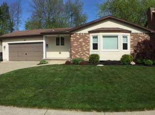 1159 Doebler Dr, North Tonawanda, NY