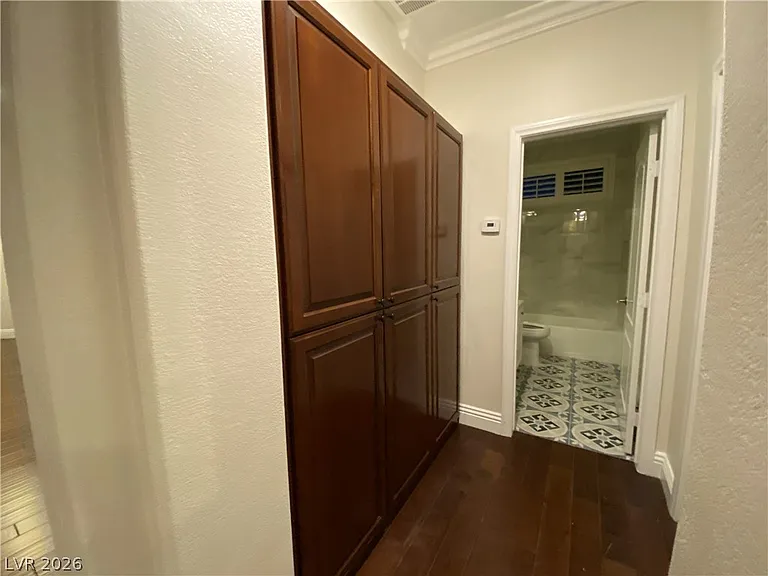9337 Outer Banks Ave — Photo 24
