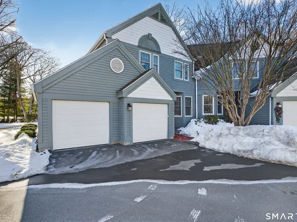 5 Greystone #5, Shelton, CT 06484