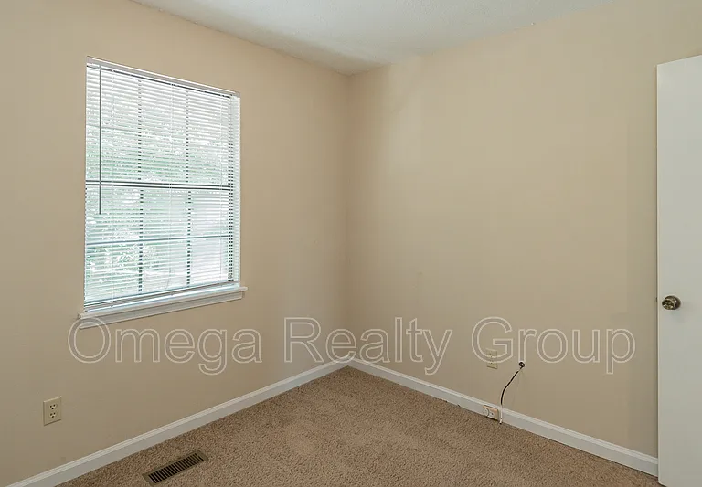 2364 Grayson Valley Cir — Photo 28