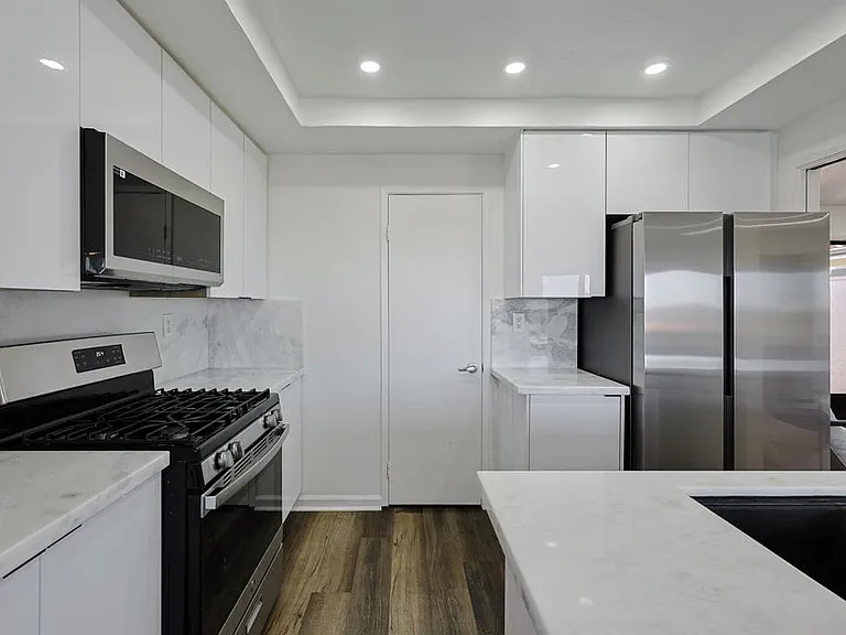 6931 Camino Revueltos — Photo 8