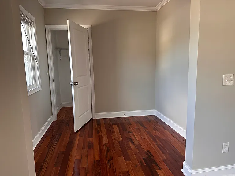 17-19 Peacock St #2 — Photo 7