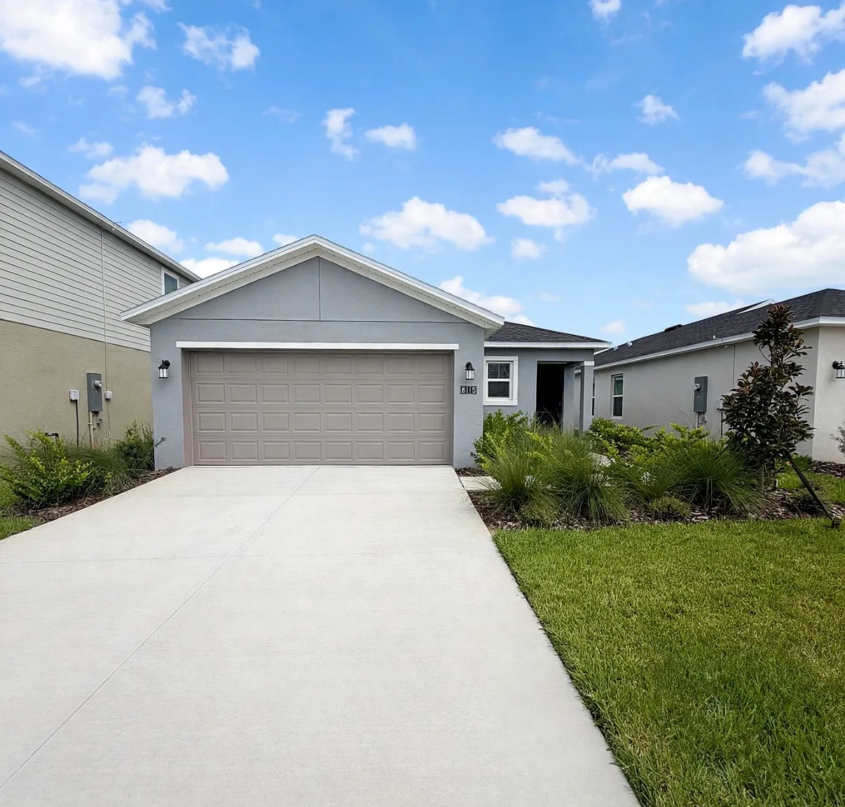 3 bed, 1429 sqft, $1,950 — Photo 2