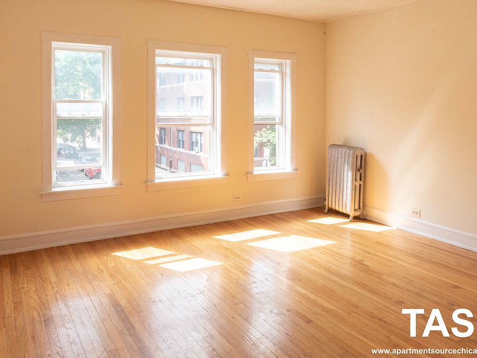 1st image of 2659 N Spaulding Ave APT 323