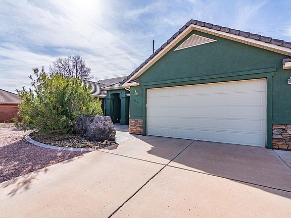 5th image of 2263 N Julie Dr