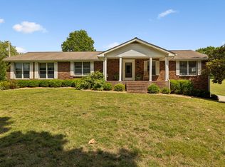 12 Charles Apple Ln, Brush Creek, TN 38547