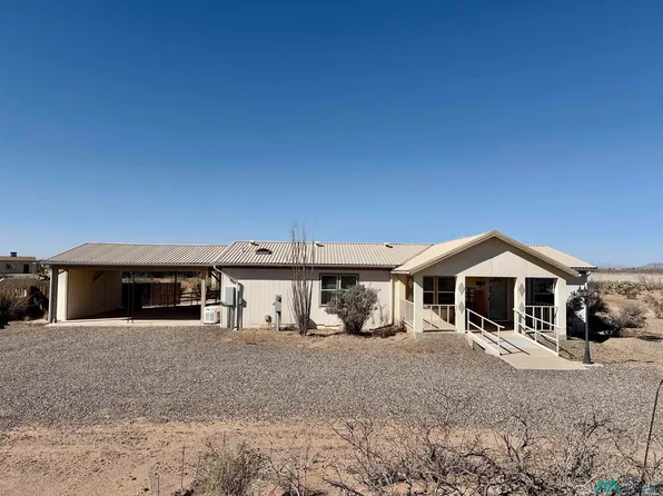 2513 Silver Dollar Loop NE, Deming, NM 88030