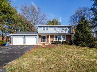 45 Schmidt Ln, North Brunswick, NJ 08902