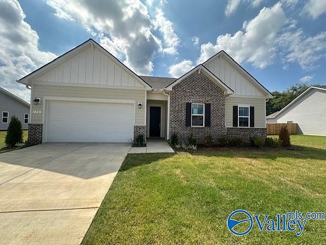 1st image of 110 Jude Ln
