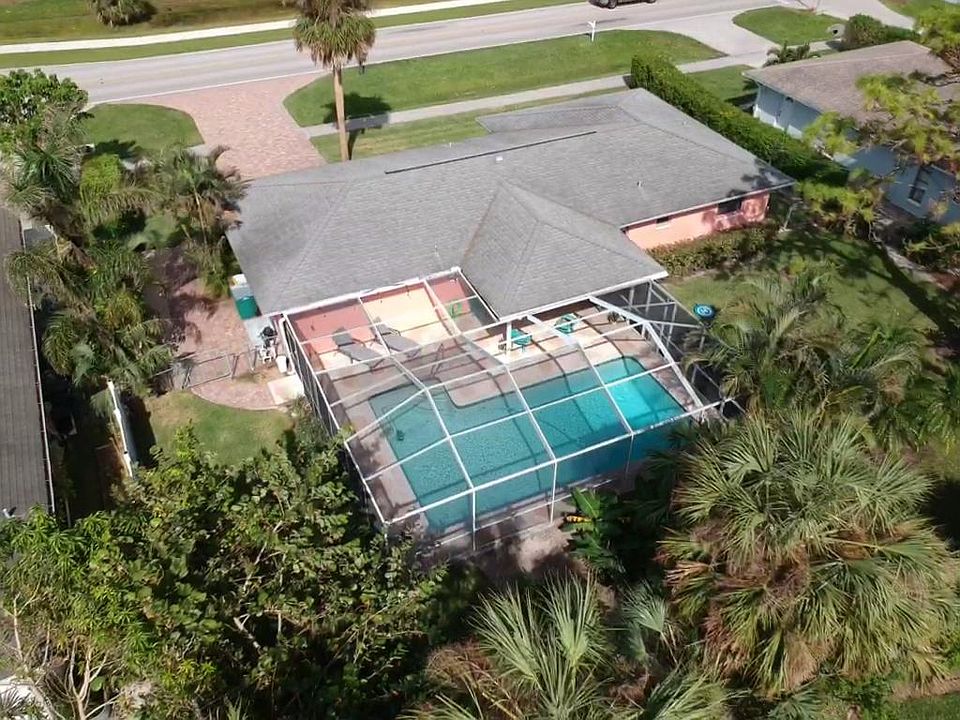 Large Double Lot with Oversize Heated Pool !!