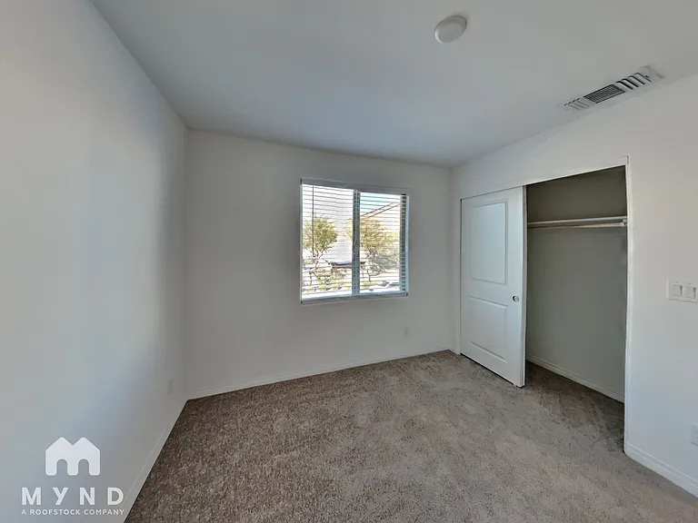5755 W Haleh Ave — Photo 17