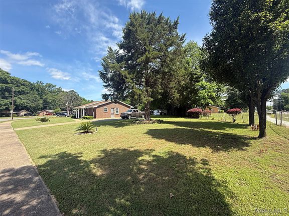 3rd image of 1444 Dunbarton Rd
