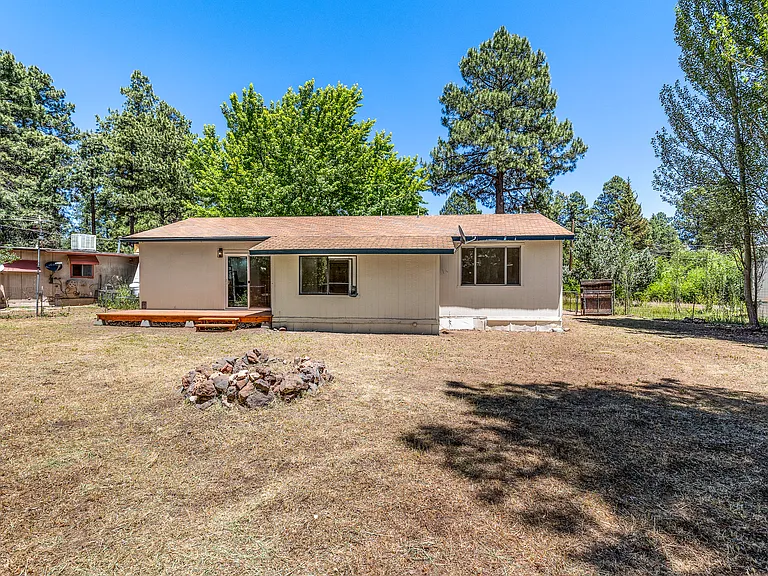 2134 Chuska Ovi — Photo 20