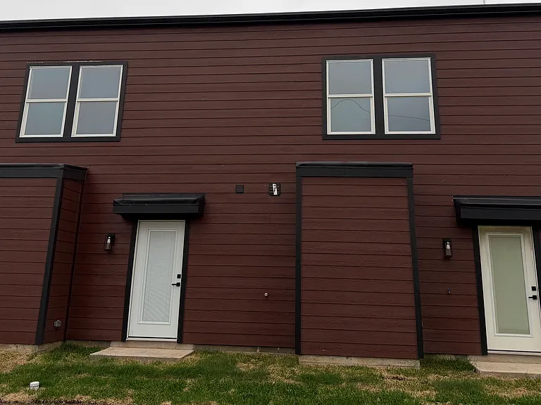 214 S Avenue I #214 — Photo 2