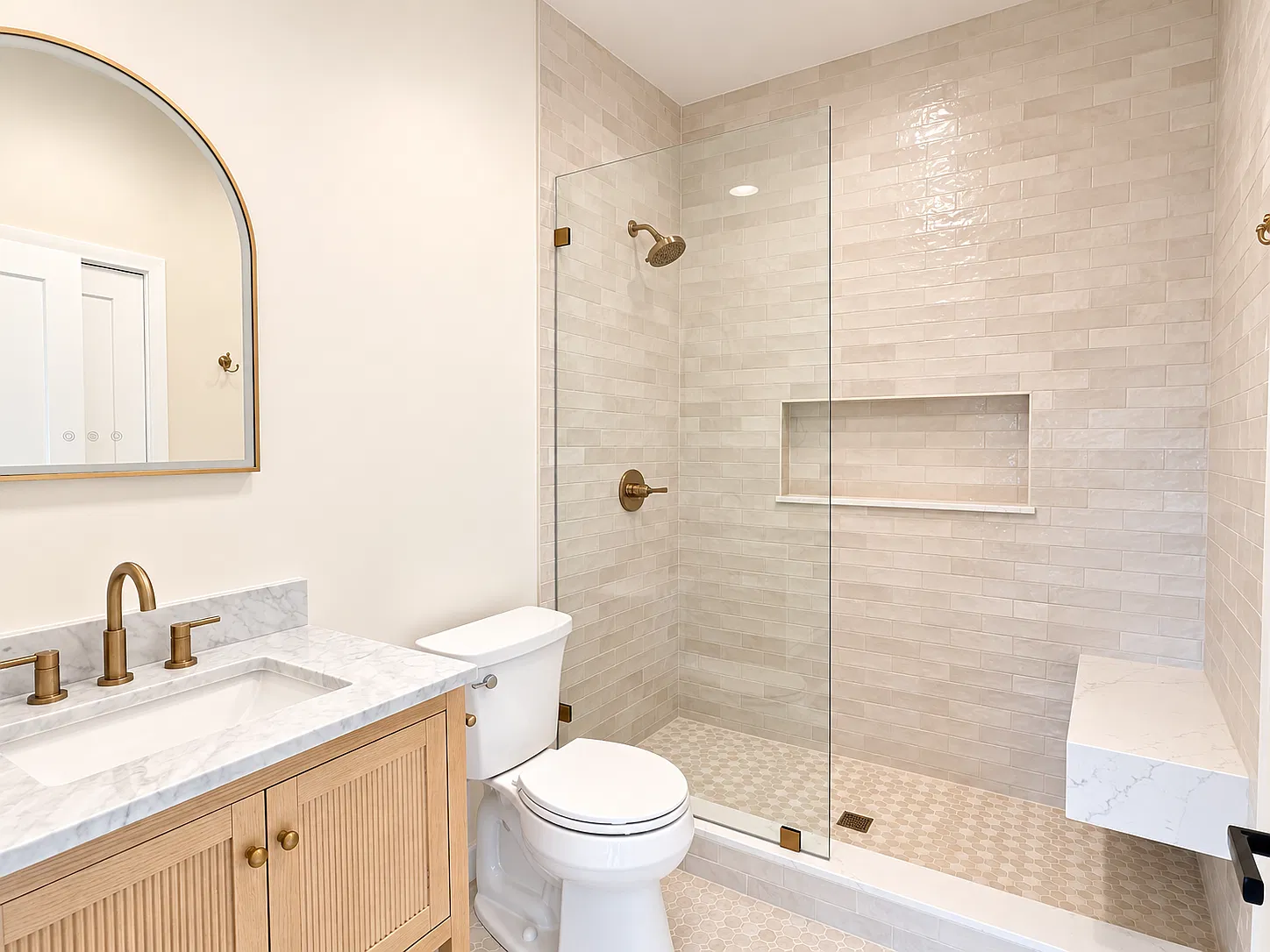1 bed, $3,495 — Photo 4