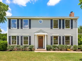 300 Whitetail Ln, Hutto, TX 78634
