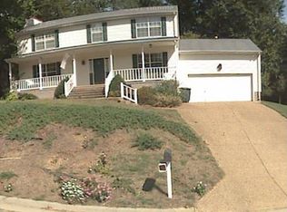 812 Colonial Ave, Williamsburg, VA