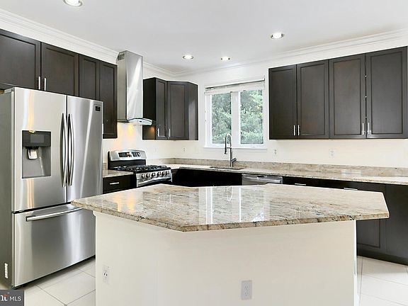 2nd image of 4203 Trumbo Ct