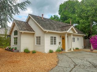 445 Benvenue Ave, Los Altos, CA 94024