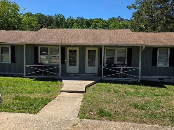125 Morningside Dr, Seneca, SC 29678
