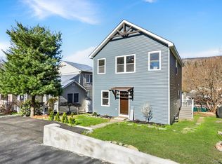27 Windermere Avenue, Greenwood Lake, NY 10925