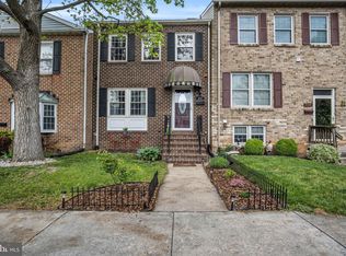847 Woodlawn Dr, Chambersburg, PA