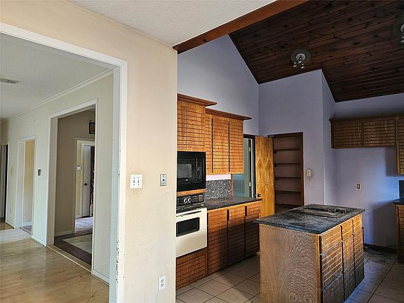 4th image of 11514 Clover Lane Ct