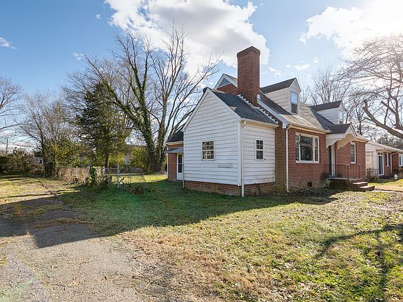 5th image of 3511 Whitlock Ave