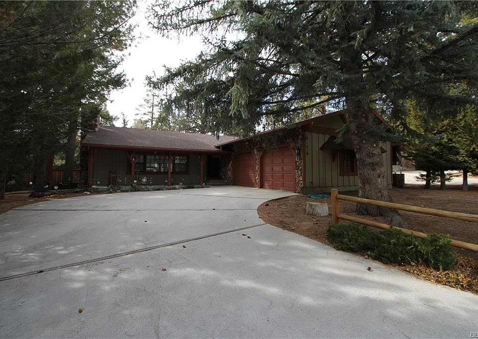 1st image of 1019 Mount Whitney Dr