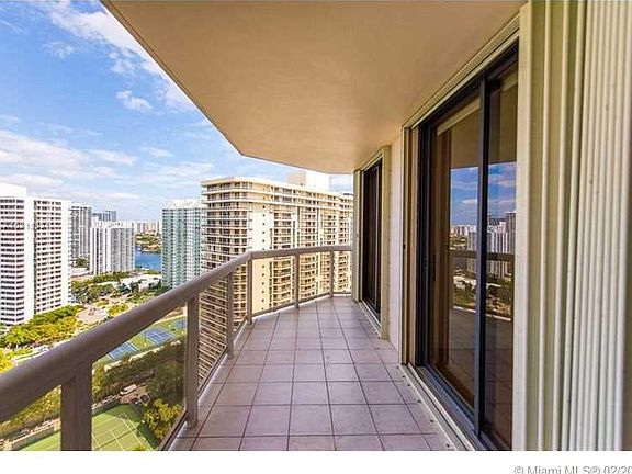 3rd image of 20185 E Country Club Dr APT 2507