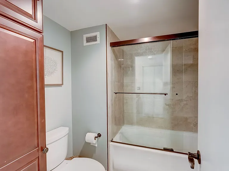 2425 Gulf Of Mexico Dr #14B — Photo 21