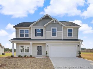 1712 Man O War Dr, Hope Mills, NC 28348