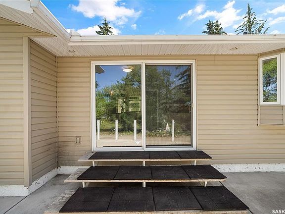 2nd image of 350 Grasswood Rd #344