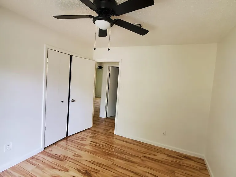 3418 Hummingbird Ln — Photo 8