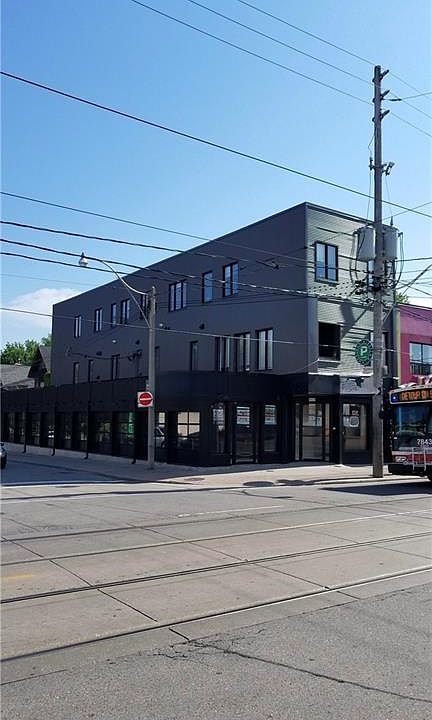 1st image of 1415 Gerrard St E