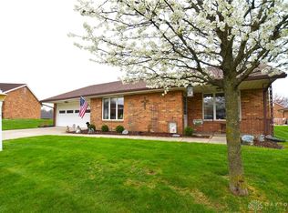 2916 Avery Cir, Springfield, OH 45503