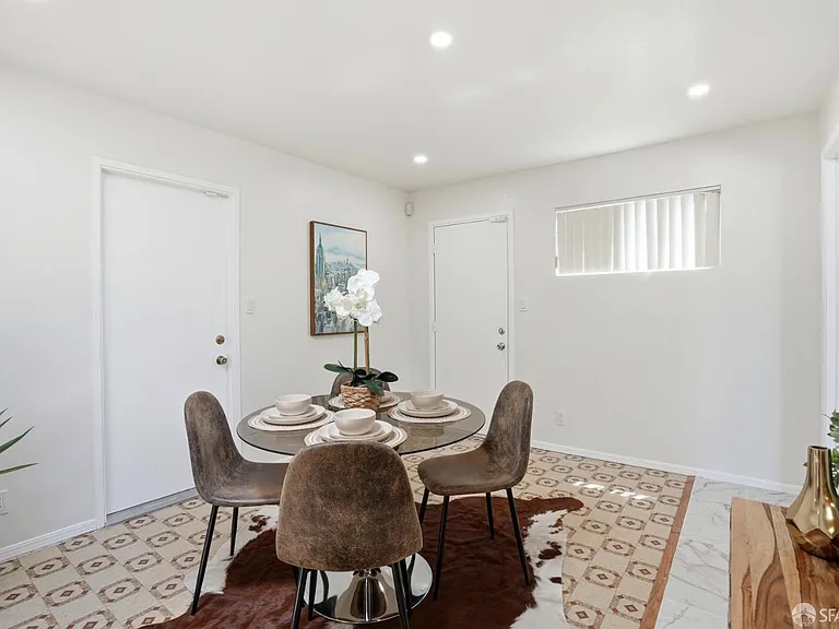 5880 Olinda Rd — Photo 9